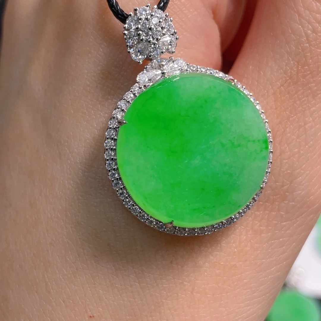 翡翠18K金镶嵌吊坠(不含链)