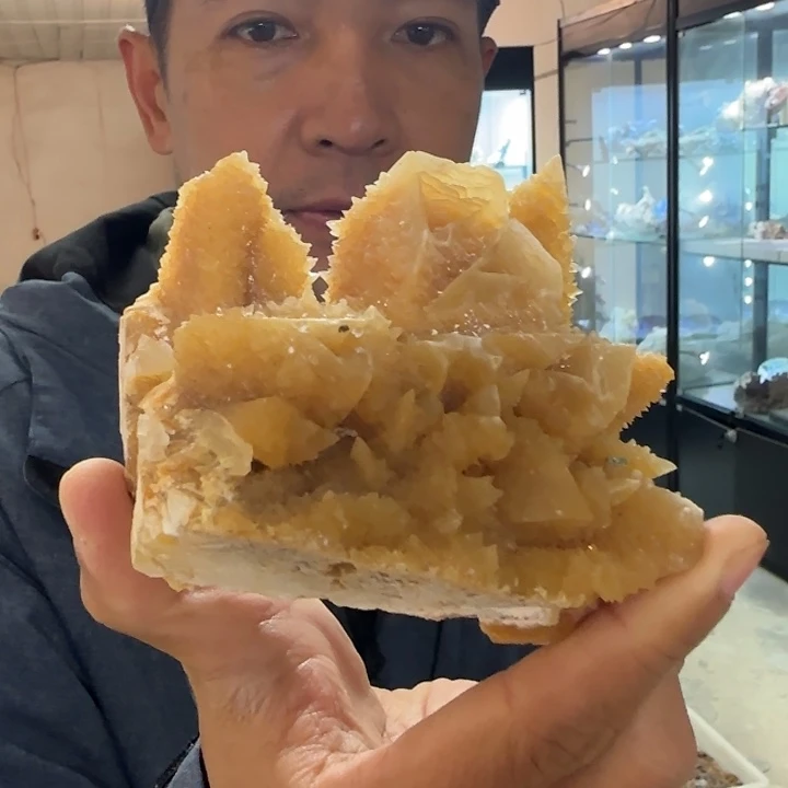 昌化石印石双**云原石料