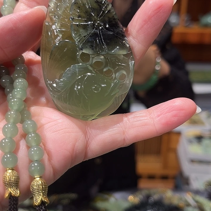 未镶嵌岫玉毛衣链