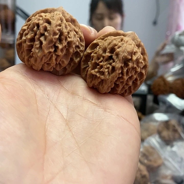 把件文玩核桃36小众皇冠蜡皮