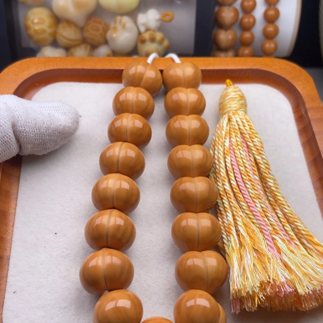 *****猴头核桃手串猴头核桃