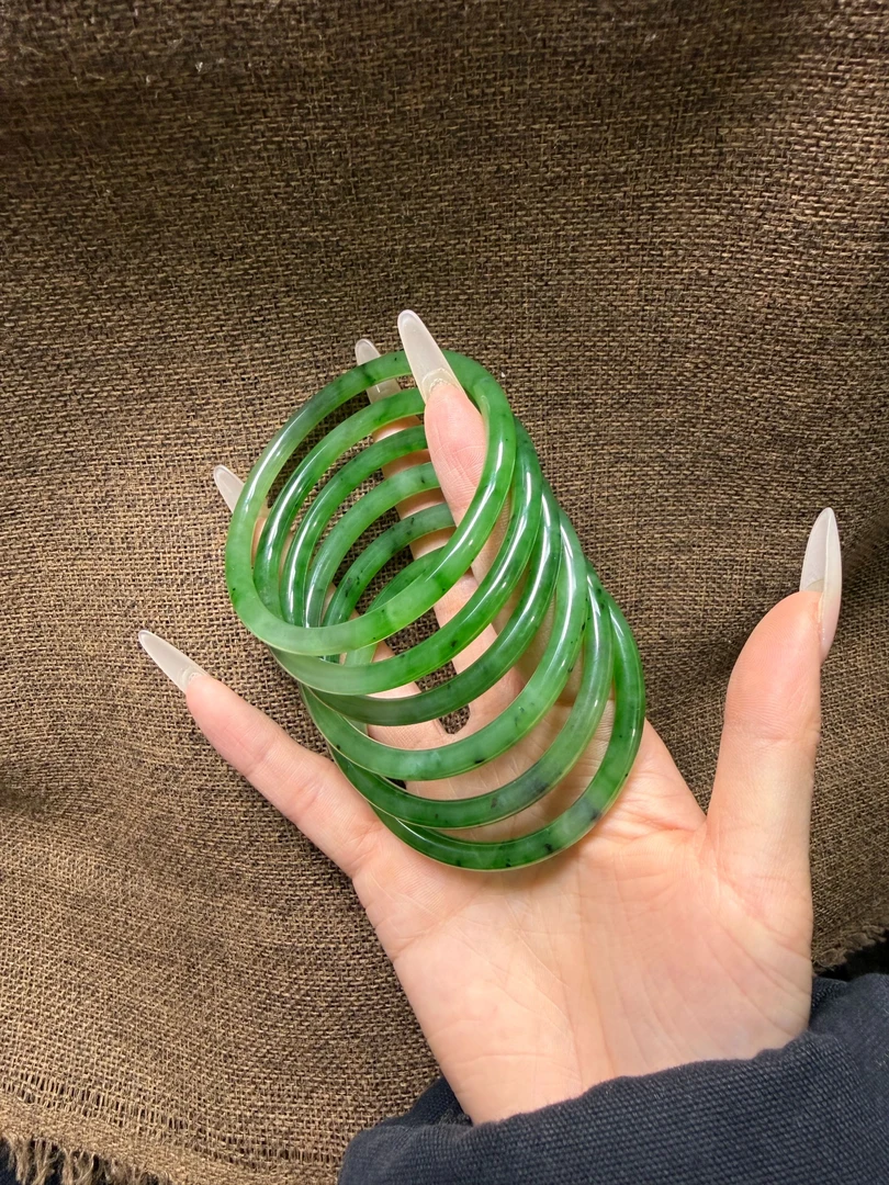和田玉碧玉手镯拍一发一多样性发货
