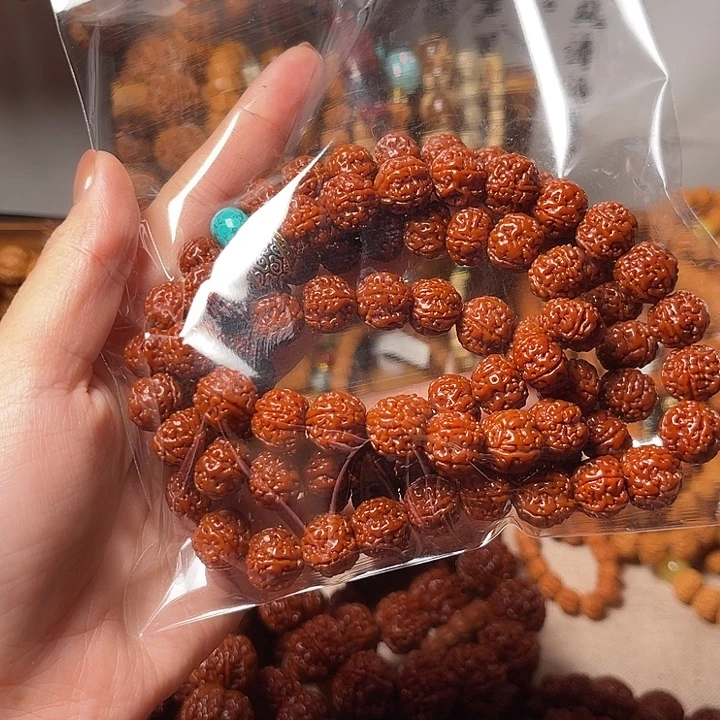 江***画金刚菩提吊坠两条