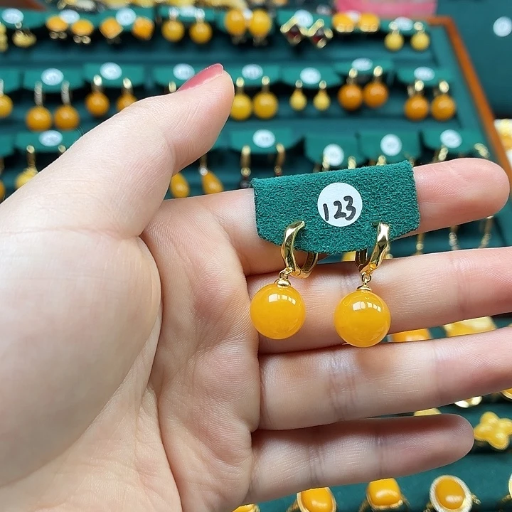 琥珀银S925镶嵌耳饰