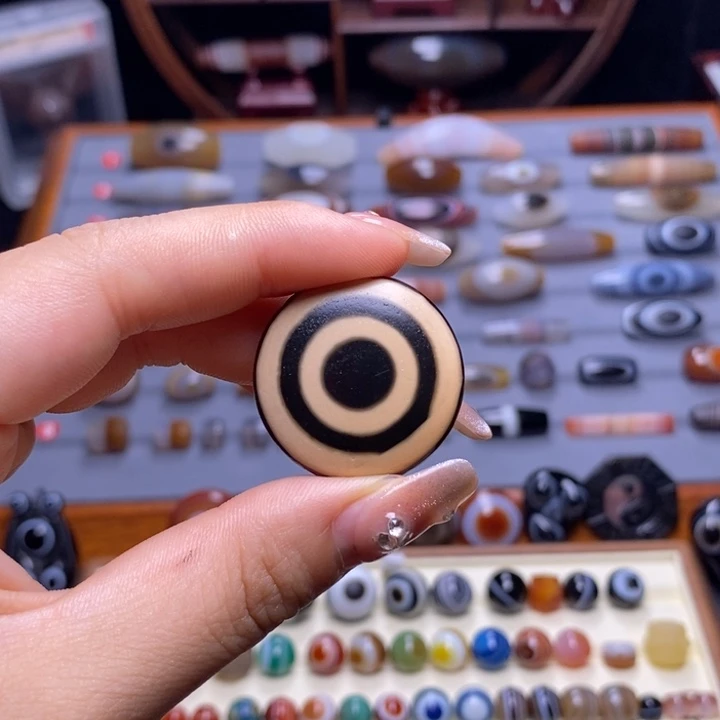 当***缘玛瑙/玉髓颈饰未镶嵌