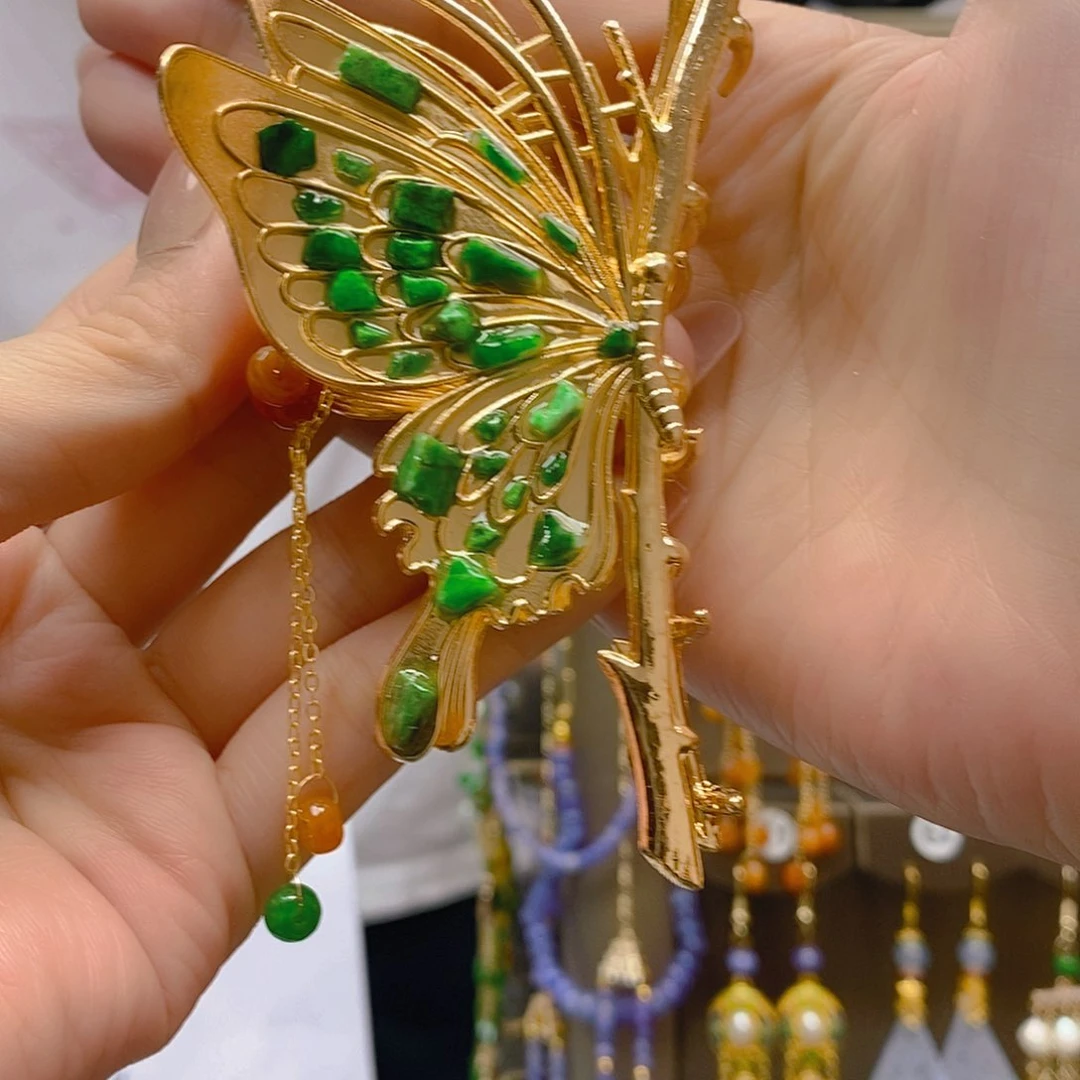 翡翠合金耳饰翡翠