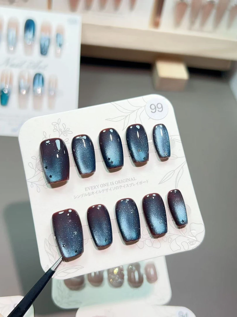 新粉1单手工—雕花猫眼手工穿戴甲新款气质