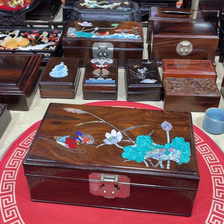 品***得成套家具紫檀木类
