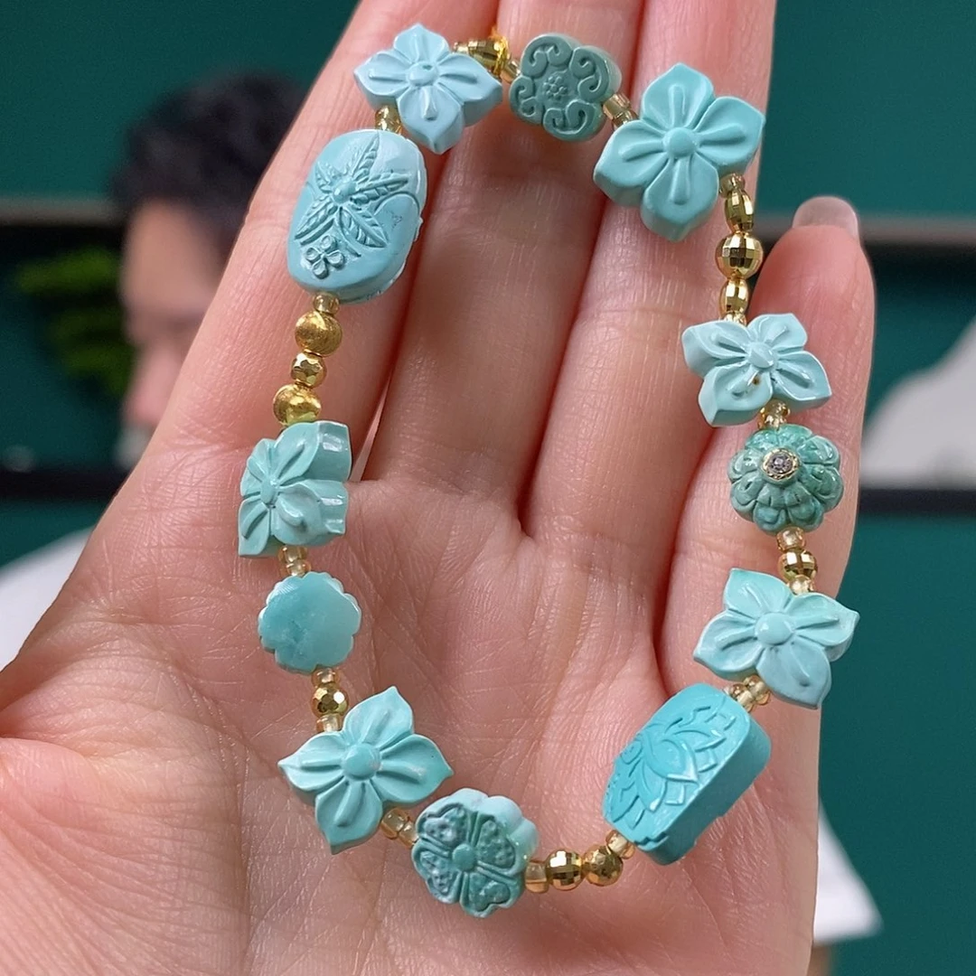 绿松石未镶嵌珠宝奇石