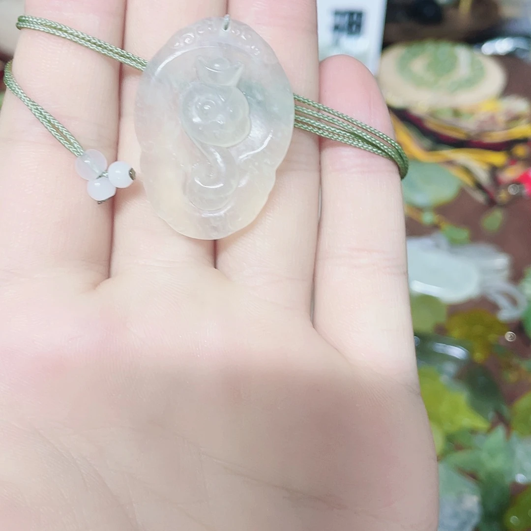 蛇纹石玉未镶嵌吊坠(不含链)