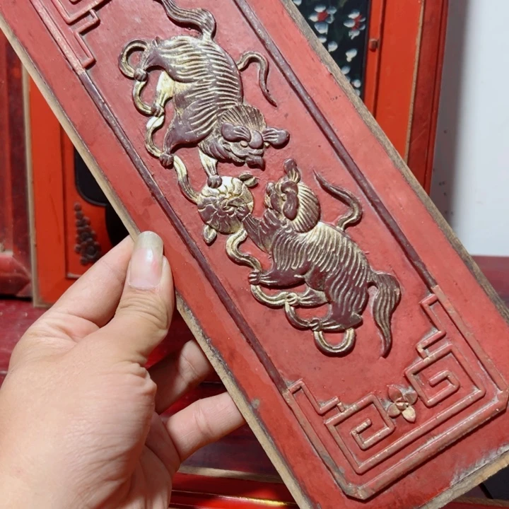 尾***页木木雕工艺品摆件