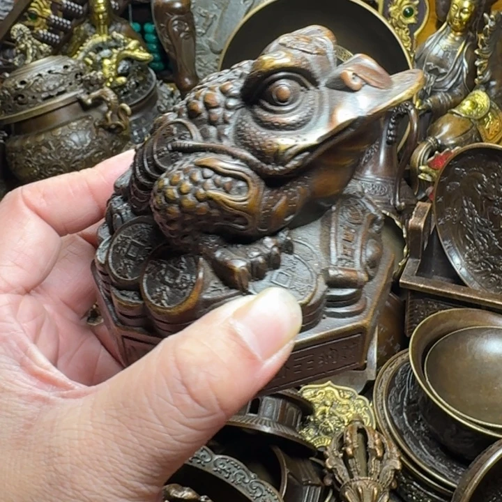 铜器摆件收收藏藏