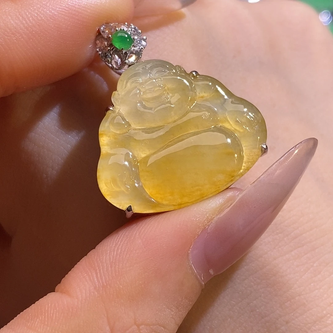 翡翠18K金镶嵌颈饰佛