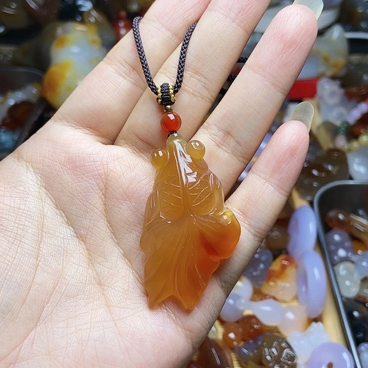 未镶嵌颈饰玛瑙/玉髓