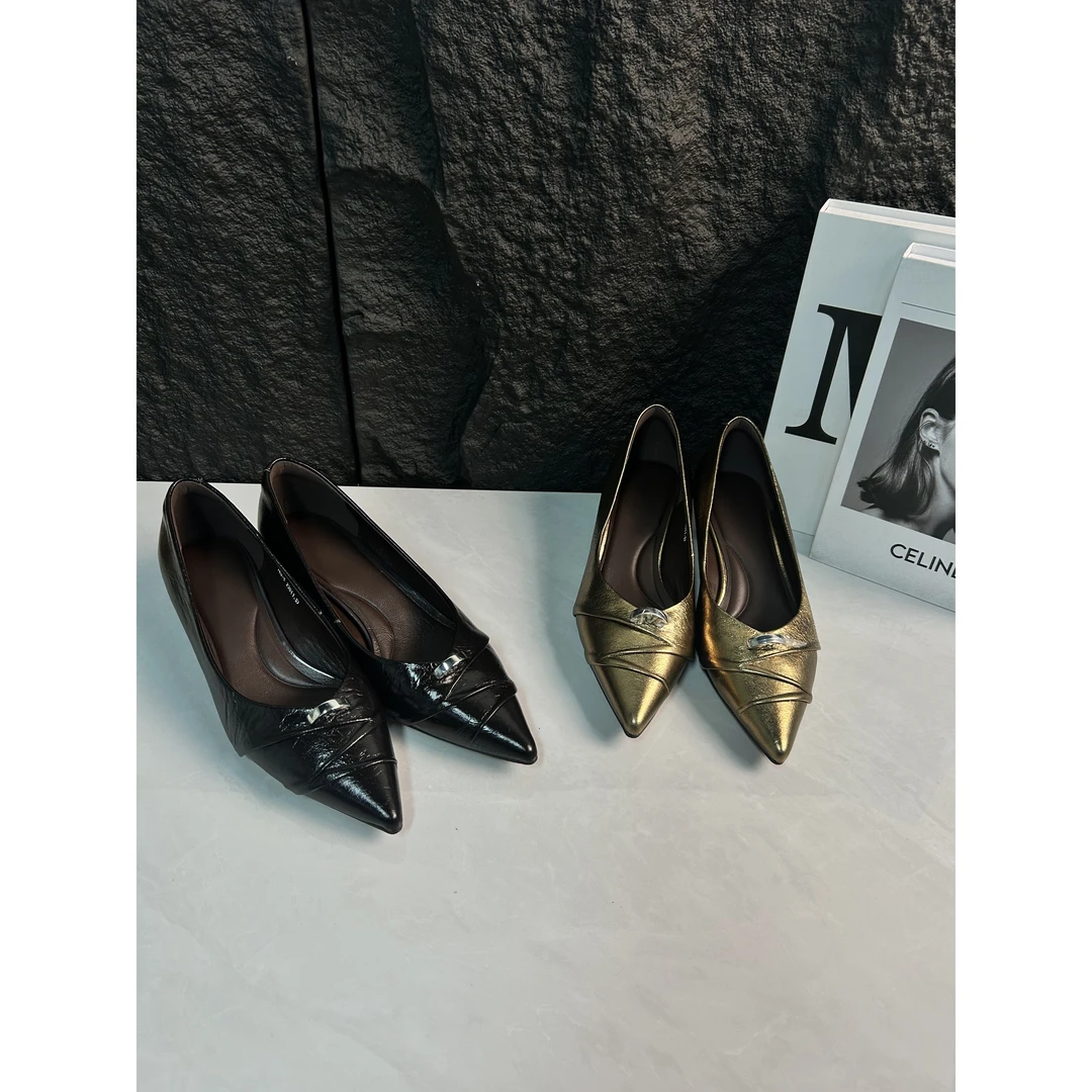 李大龙~3公分牛皮/时尚气质尖头高跟单鞋769