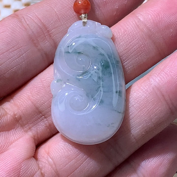 翡翠未镶嵌颈饰炸/漂亮如意