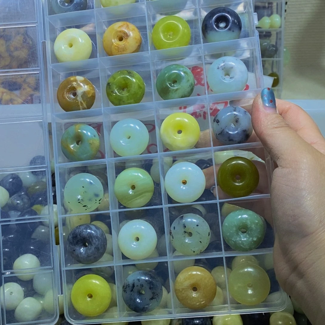 蛇纹石玉未镶嵌毛衣链80