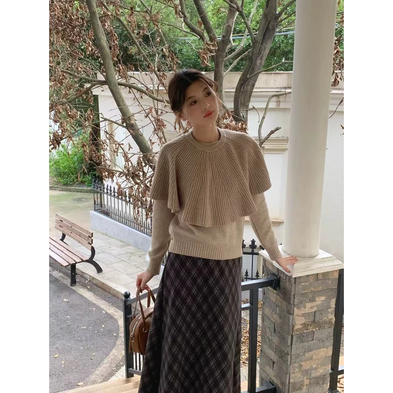 法式慵懒风斗篷披肩长袖针织衫205新款半身裙秋日ootd穿搭一整套