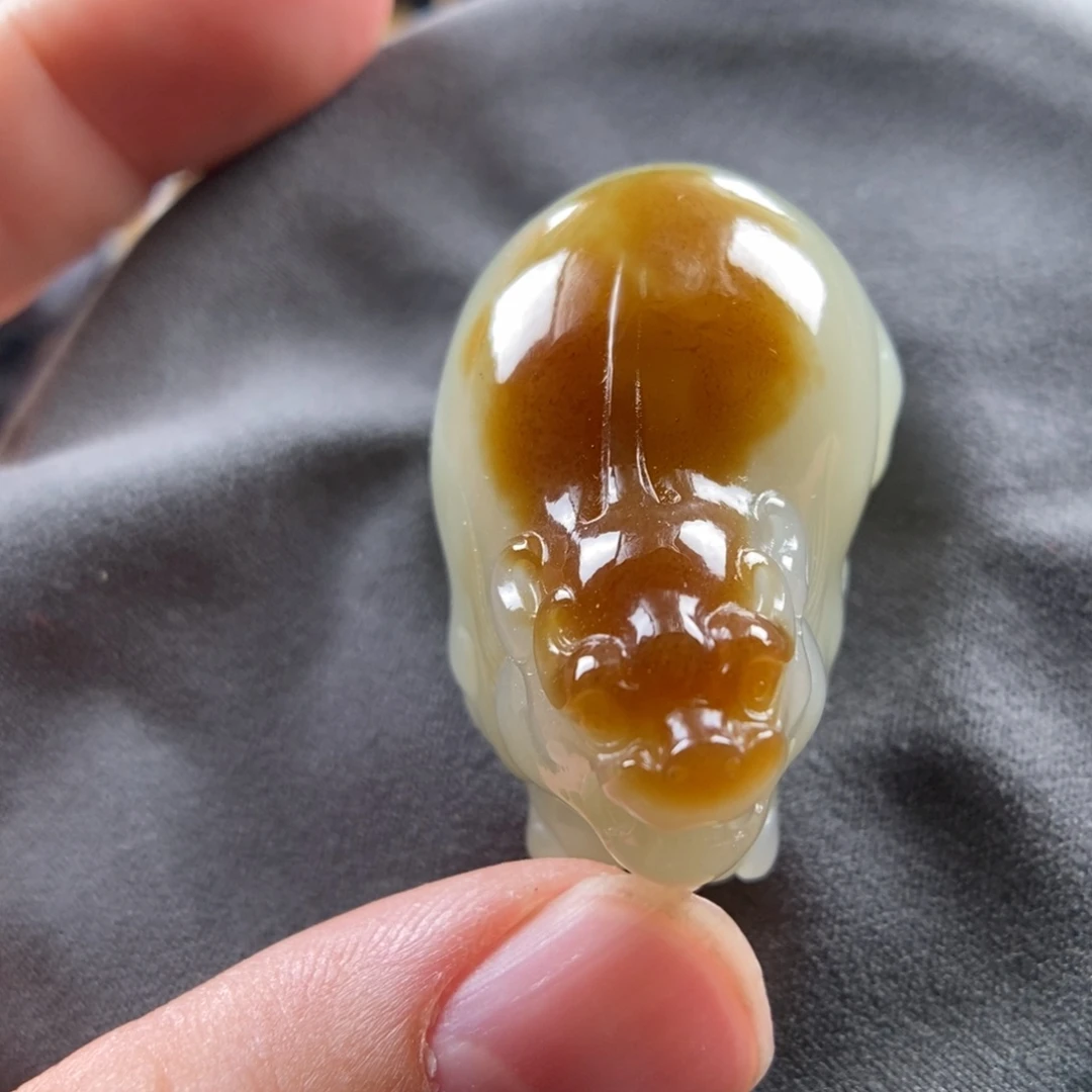 和田玉（糖玉）未镶嵌颈饰