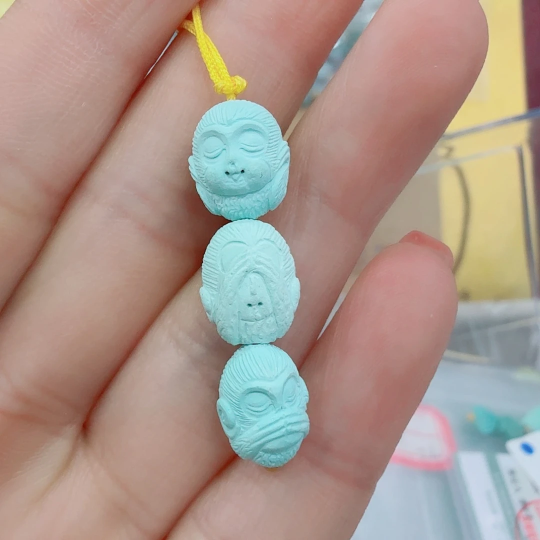 未镶嵌绿松石珠宝奇石