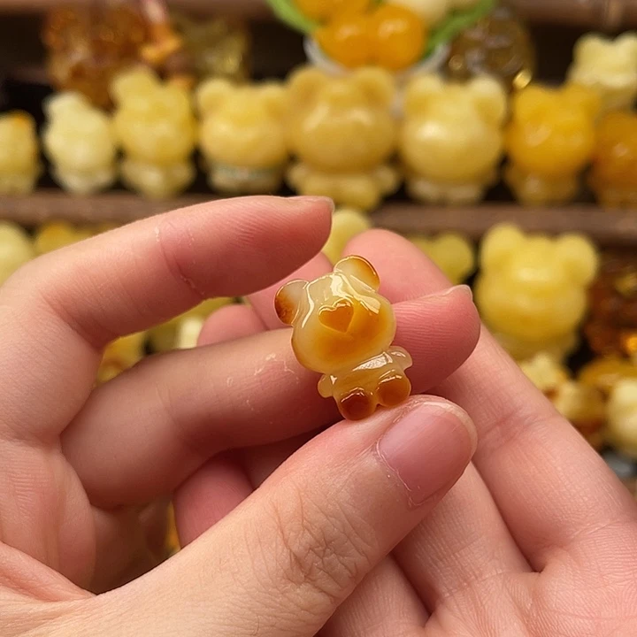 琥珀未镶嵌珠宝奇石