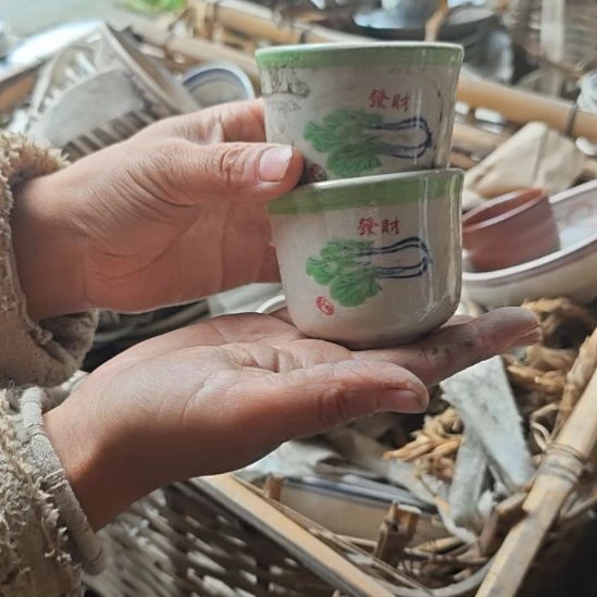 库存微瑕杯子两个