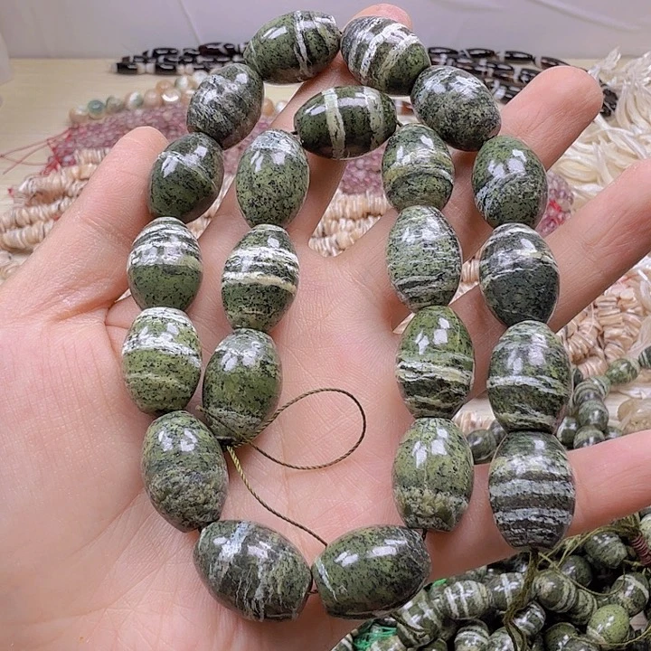 水晶珠宝半成品未镶嵌桃*卡13×17绿银线鼓珠一条