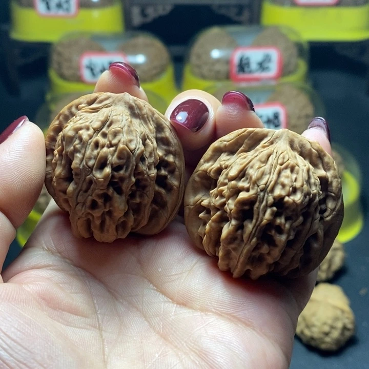 文玩核桃把件010红皮小楼子40尺