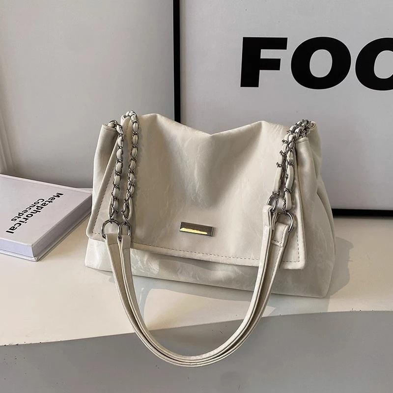 休闲软面大容量春夏包包女2025新款流行百搭链条单肩包通勤托特包