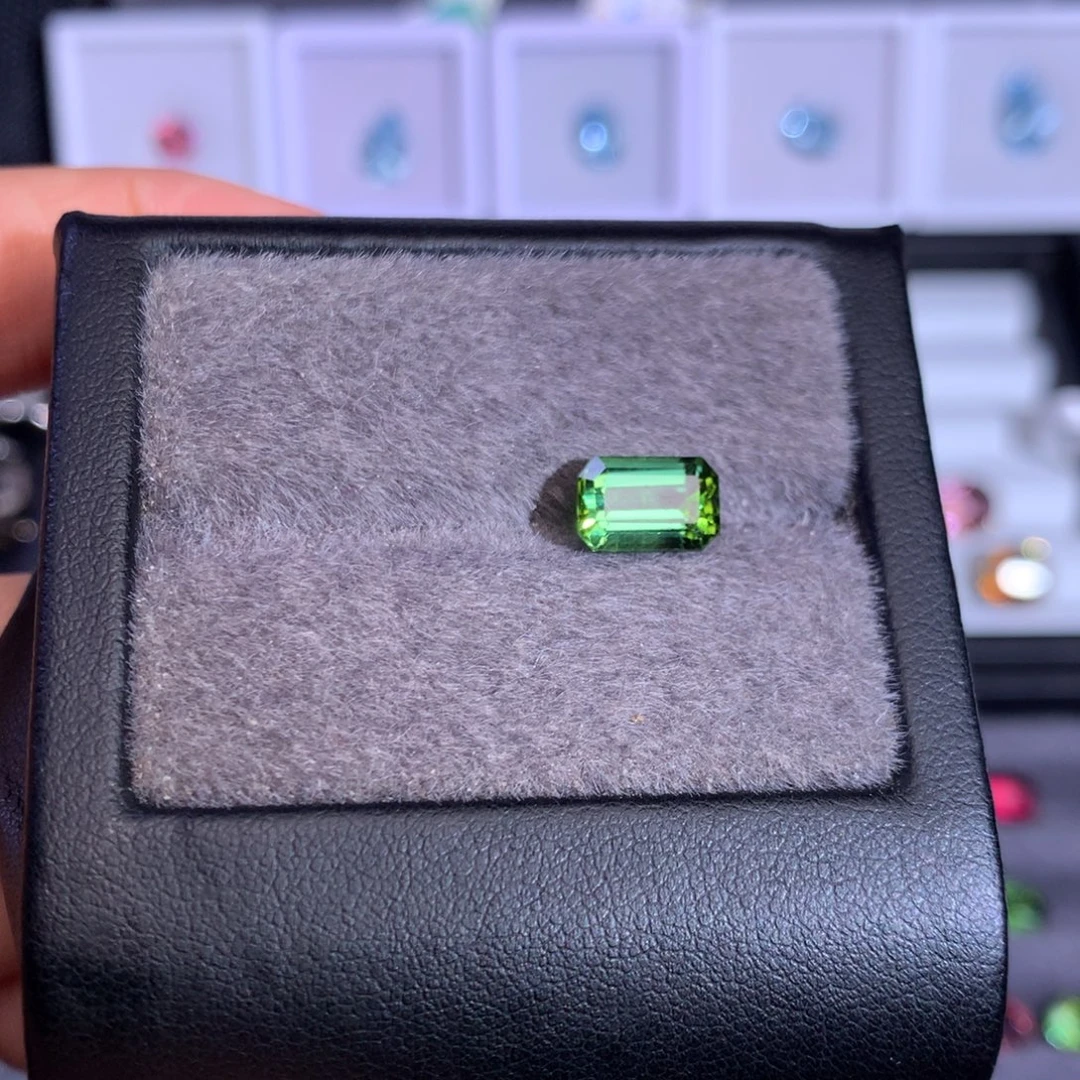 未镶嵌珠宝奇石碧玺2.355ct