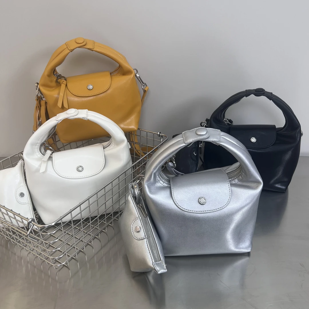 2025新款简约耐磨单肩白色饺子包方形简约风大号拉链通勤风斜挎包