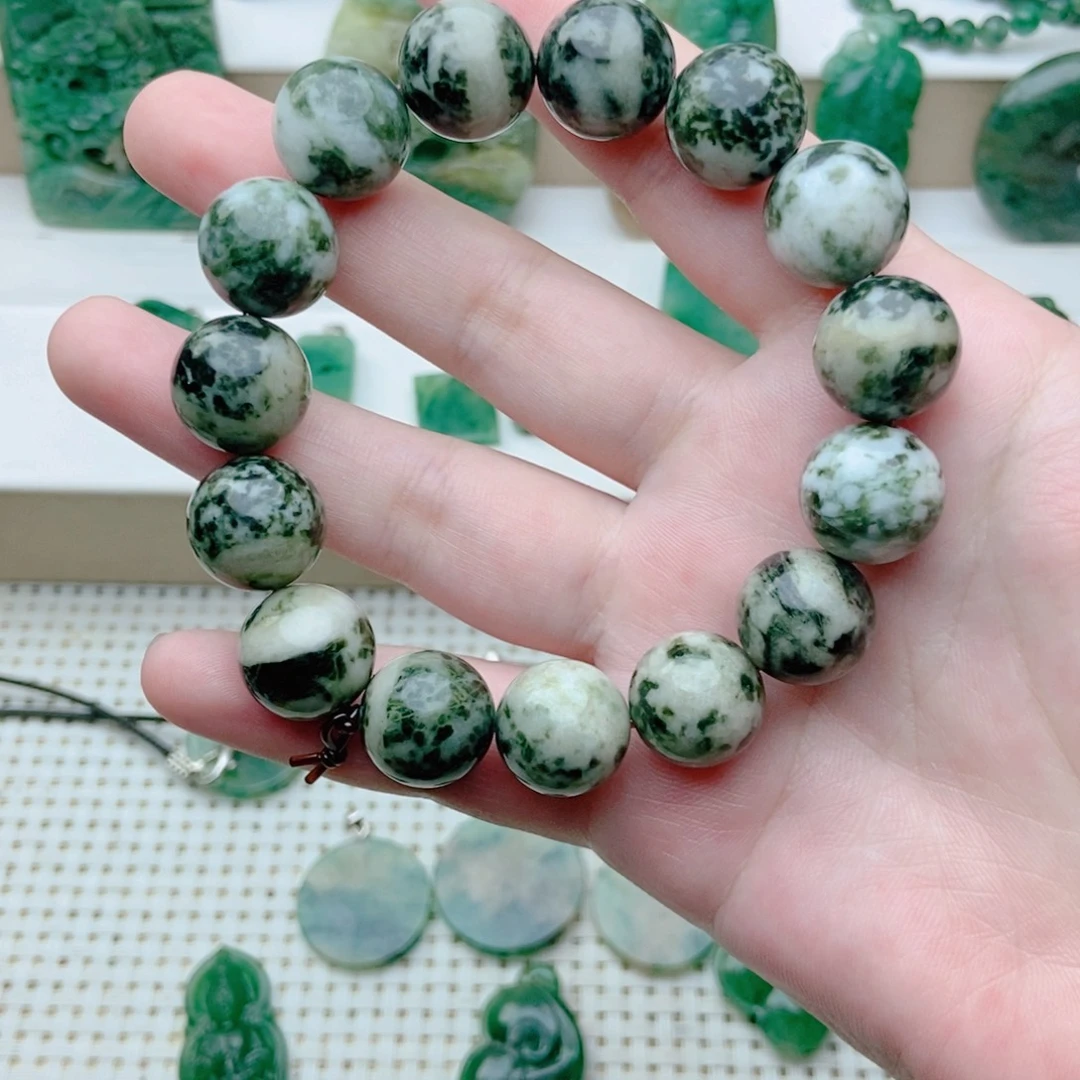 笑***涯独山玉未镶嵌手串