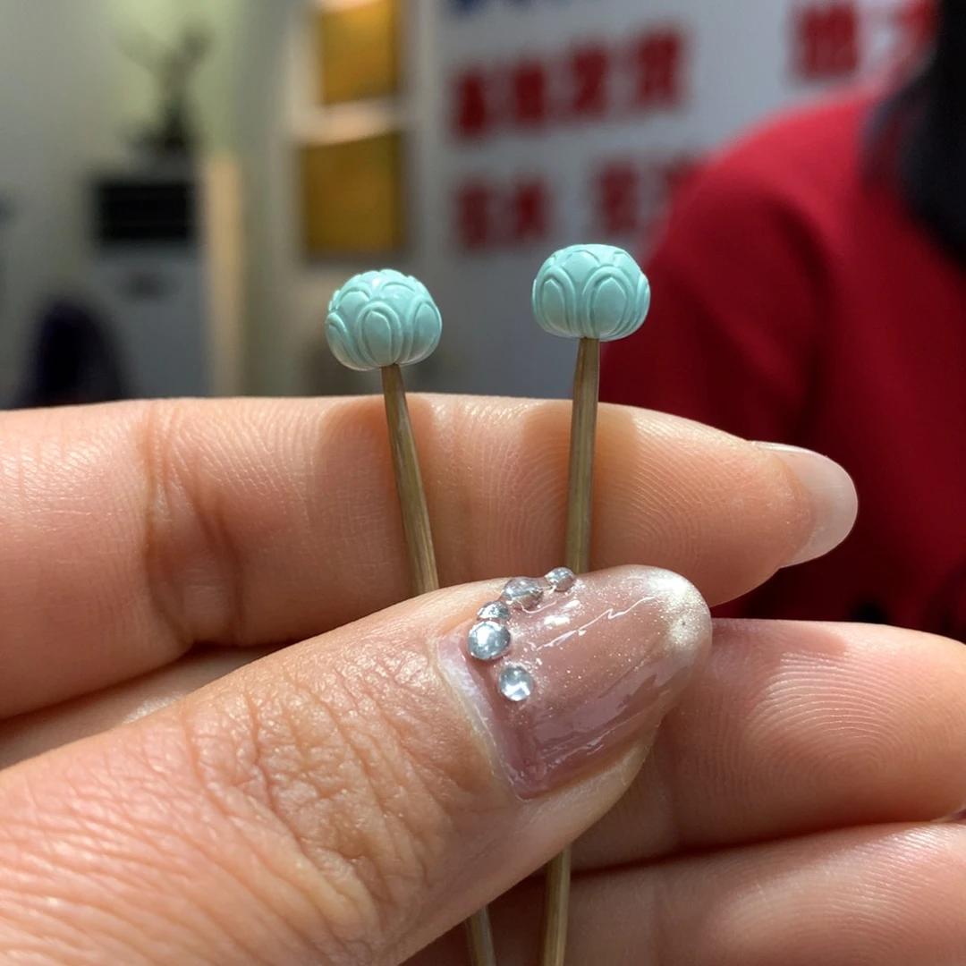 绿松石配饰未镶嵌