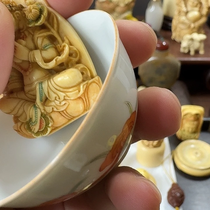 ****热瓷片精致雕刻工艺品