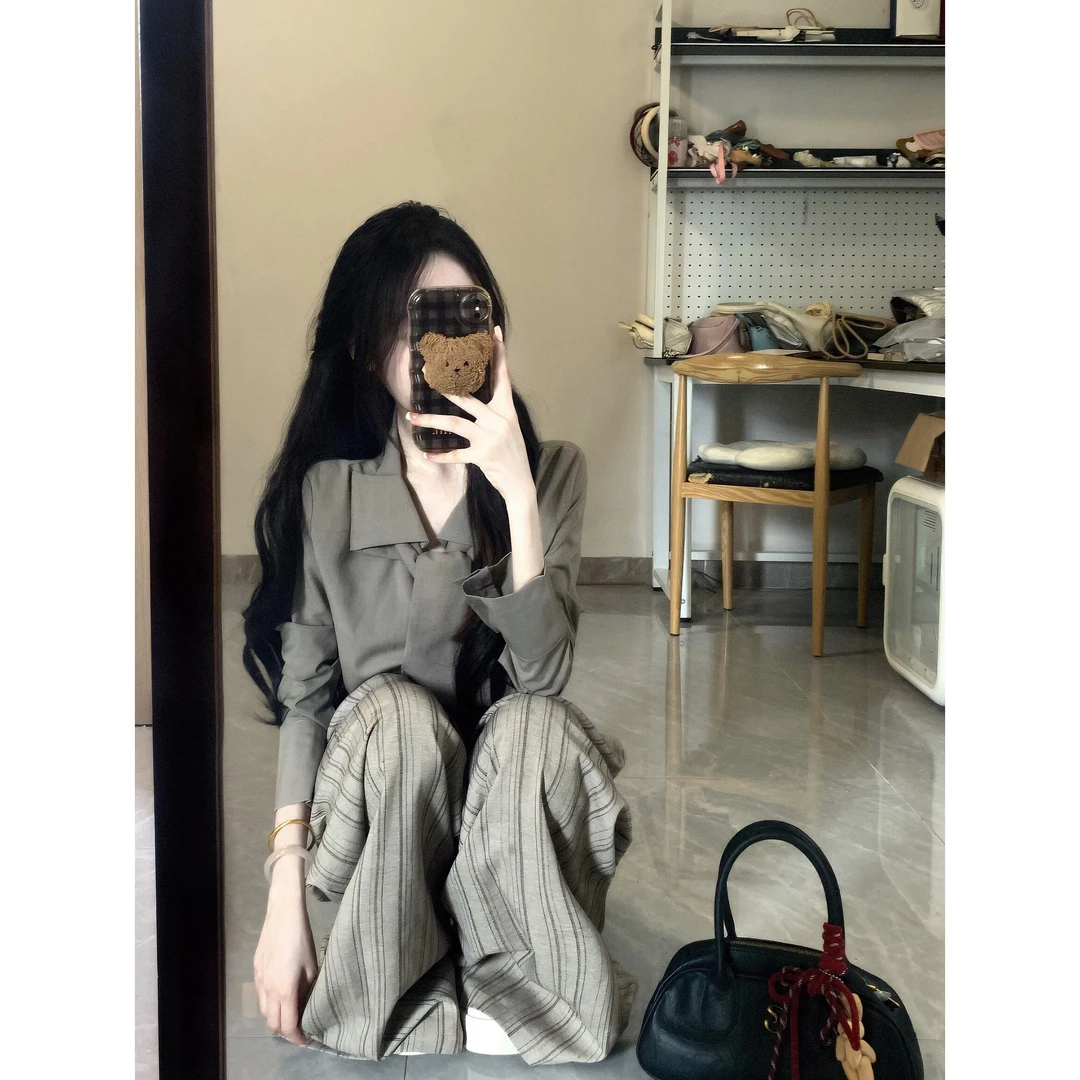 法式慵懒松弛感穿搭设计感衬衫条纹阔腿裤休闲气质2025秋两件套装