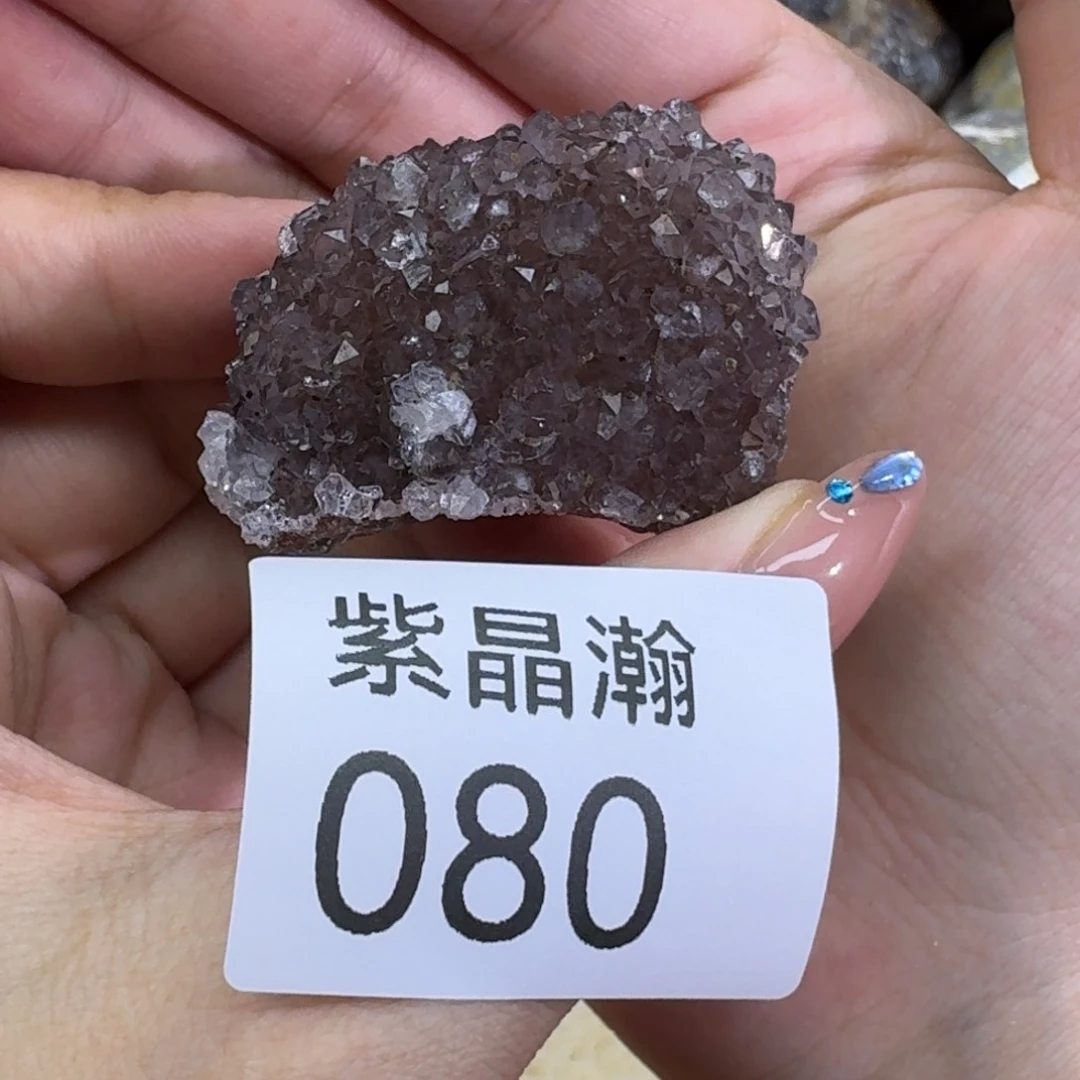 未镶嵌水晶大型摆件（非配饰）
