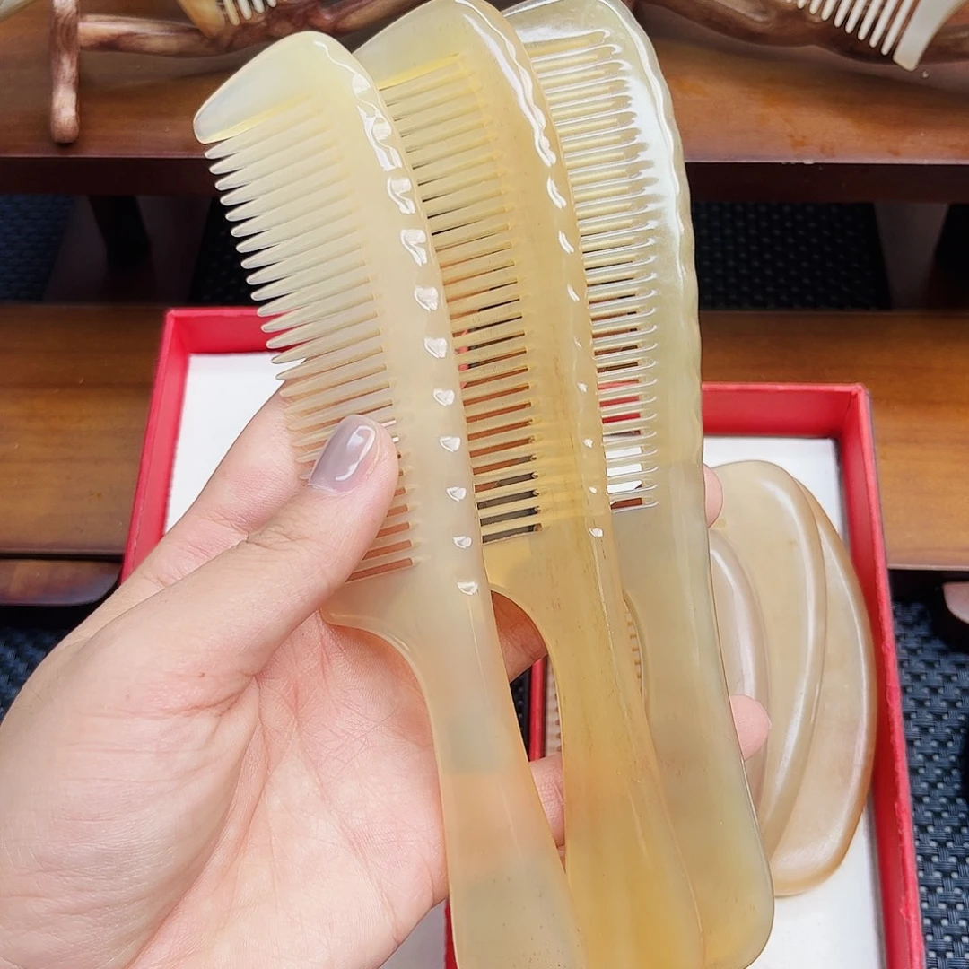 手工制作纯牛角梳子