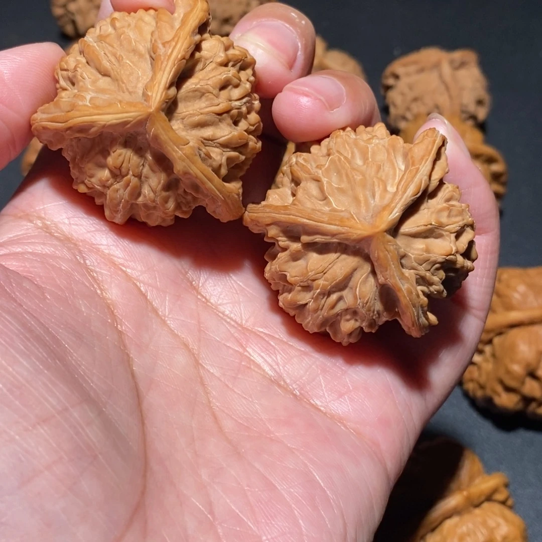 a***s把件文玩核桃三棱