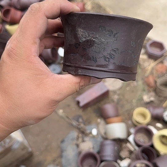 我不在这里吃饭的人太吵没