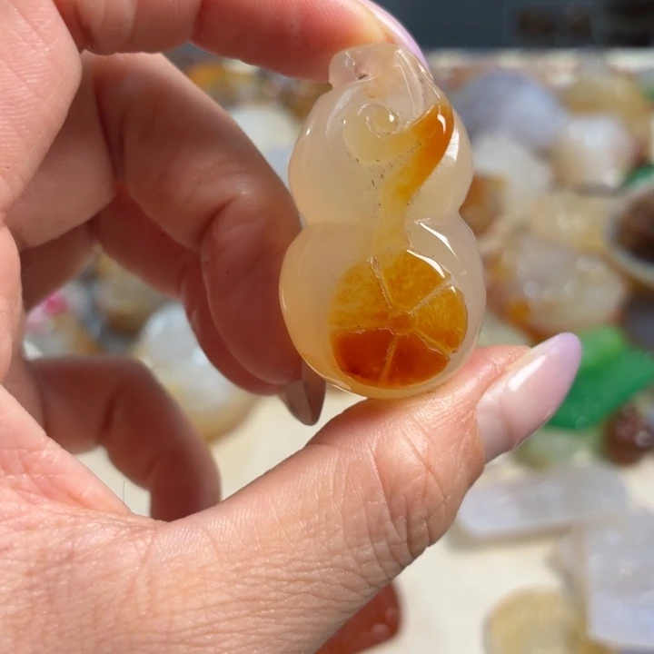 玛瑙/玉髓未镶嵌吊坠(不含链)