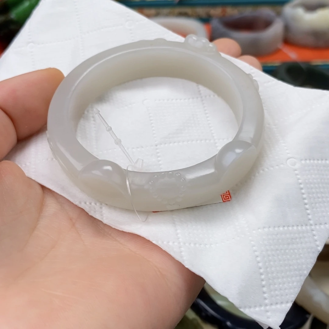 和田玉手镯55未镶嵌张***✨