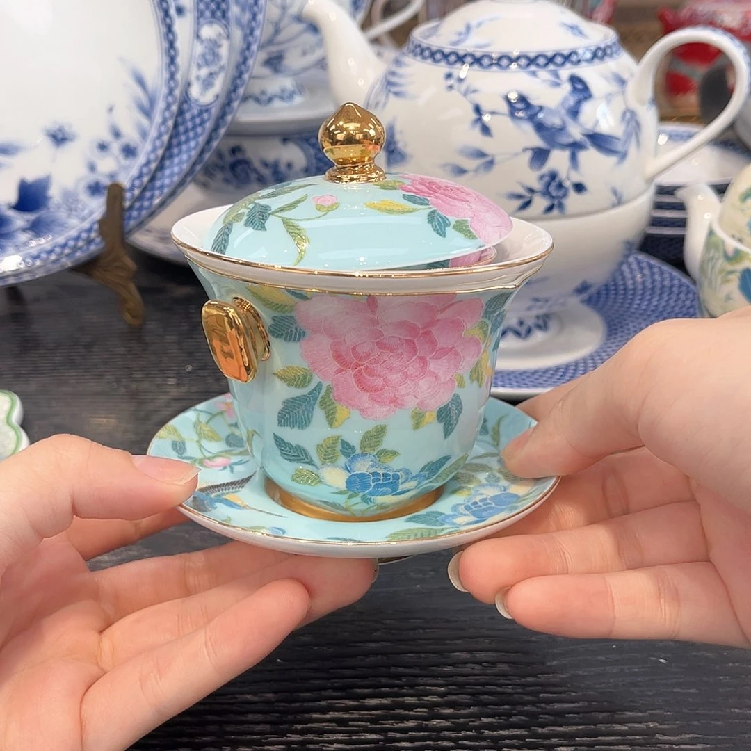 骨瓷旅行茶具——————