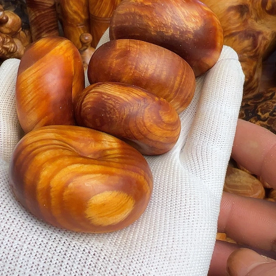 用***9松木（琥珀木）无事牌