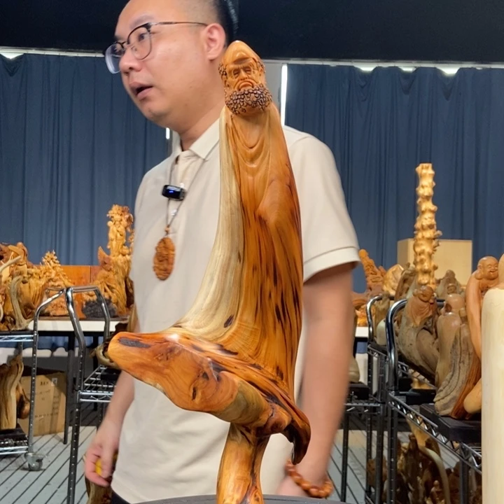 柏木（崖柏）随型摆件