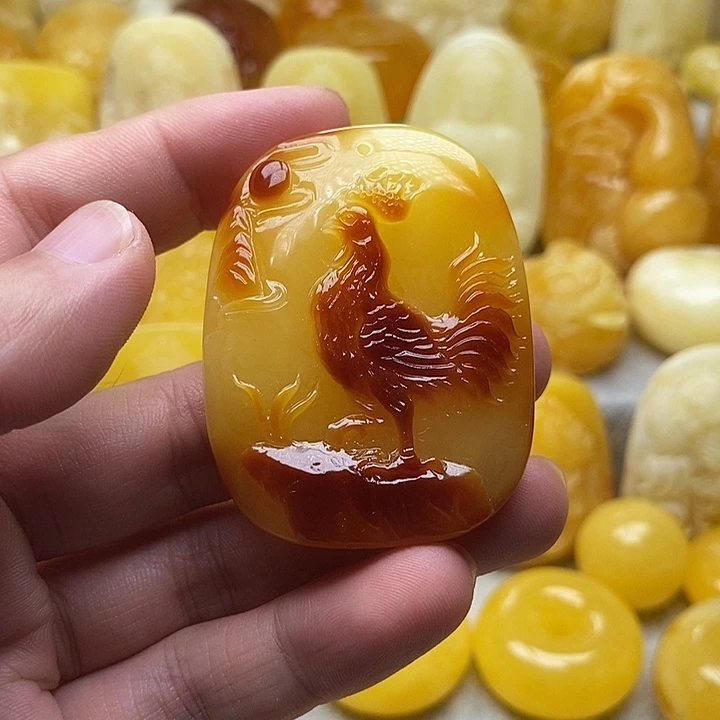 琥珀颈饰未镶嵌琥珀蜜蜡吊坠