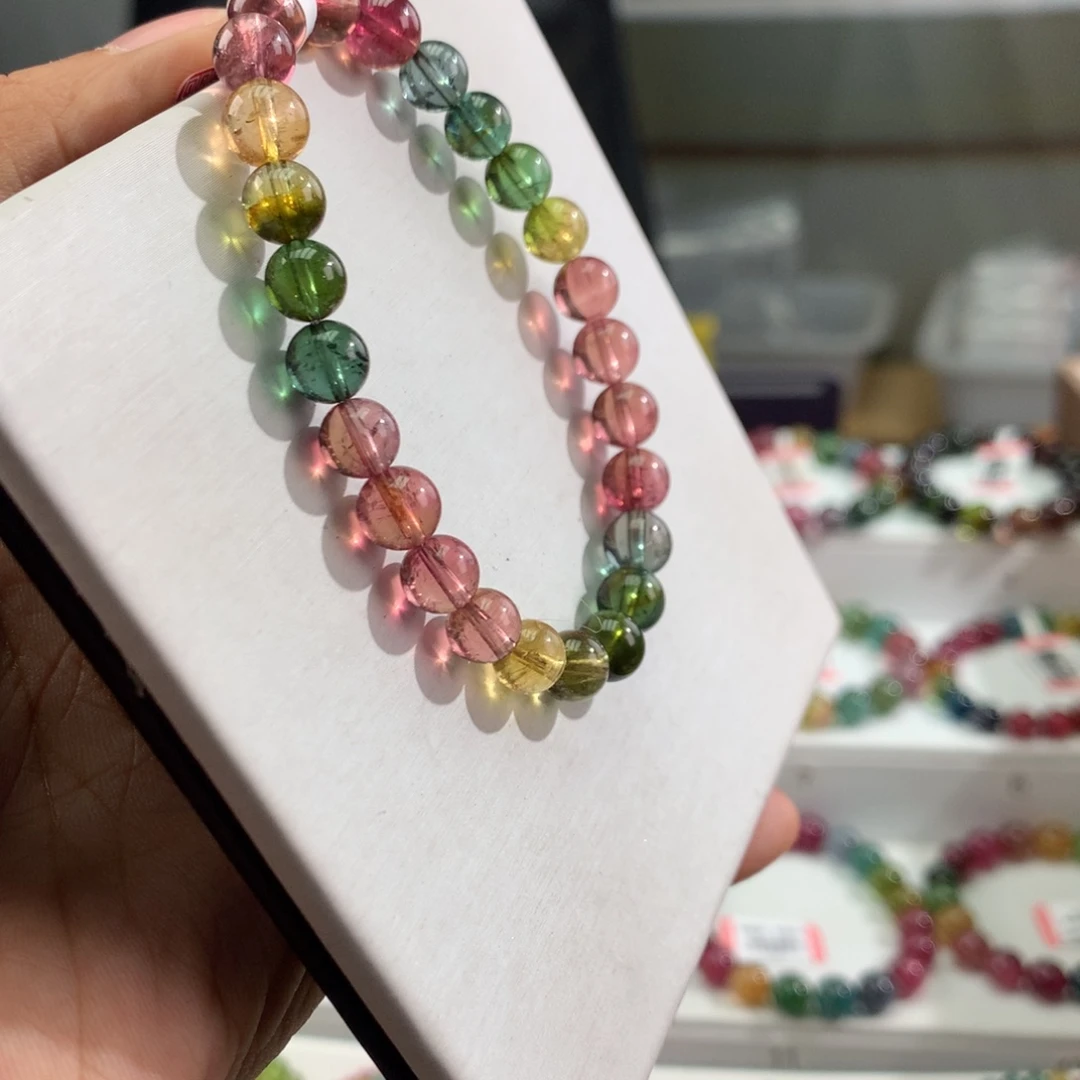 碧玺手链未镶嵌   7.4mm。