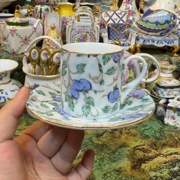 鹿与海陶瓷家居有限公司