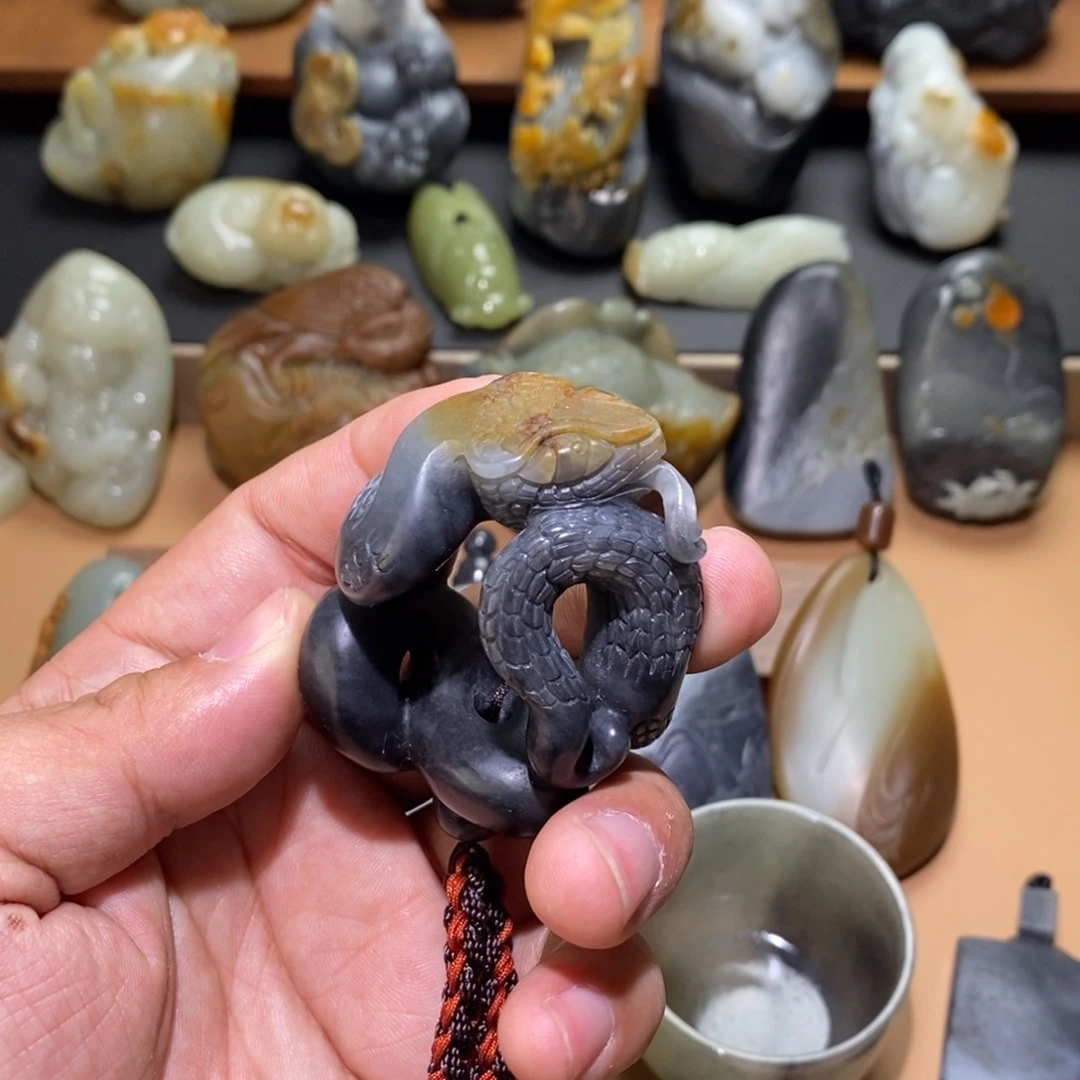 未镶嵌和田玉把件