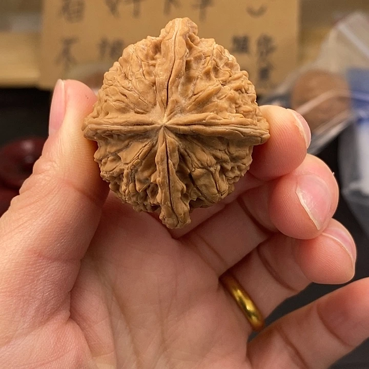 忆***昔吊坠文玩核桃瑕疵不退不换