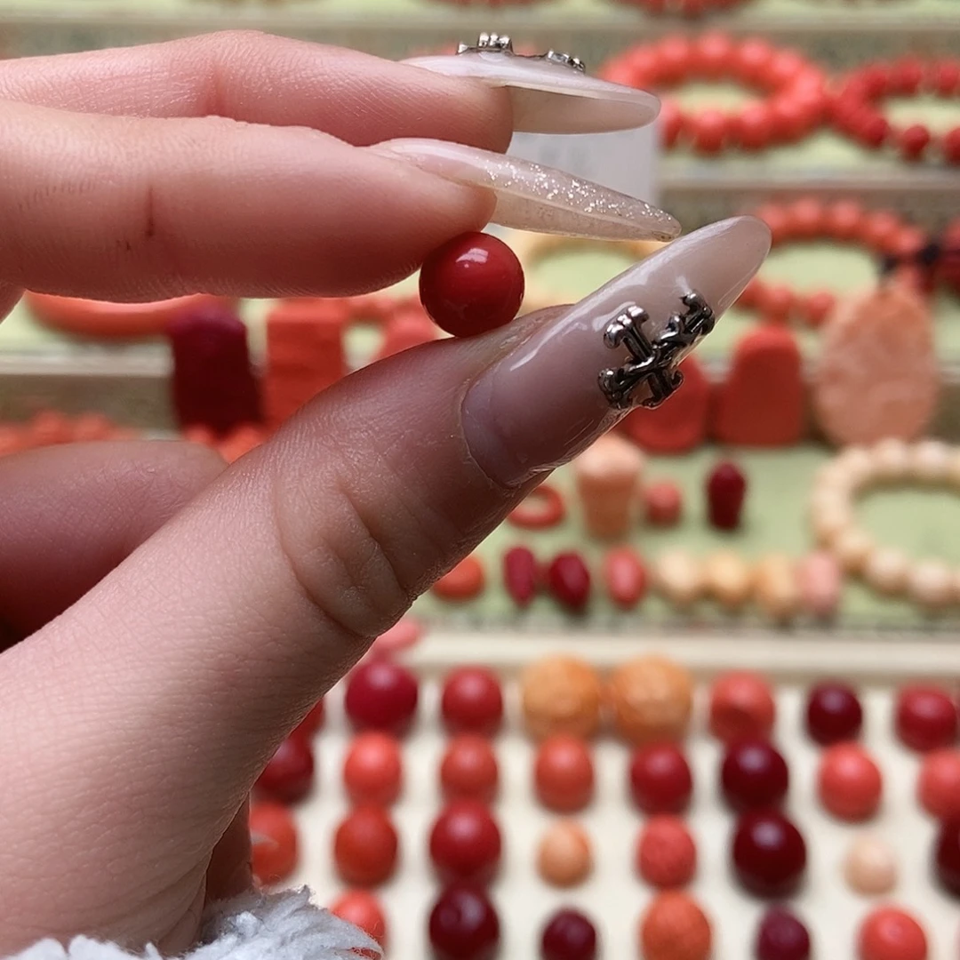 W***G非金属0.8圆珠浅色